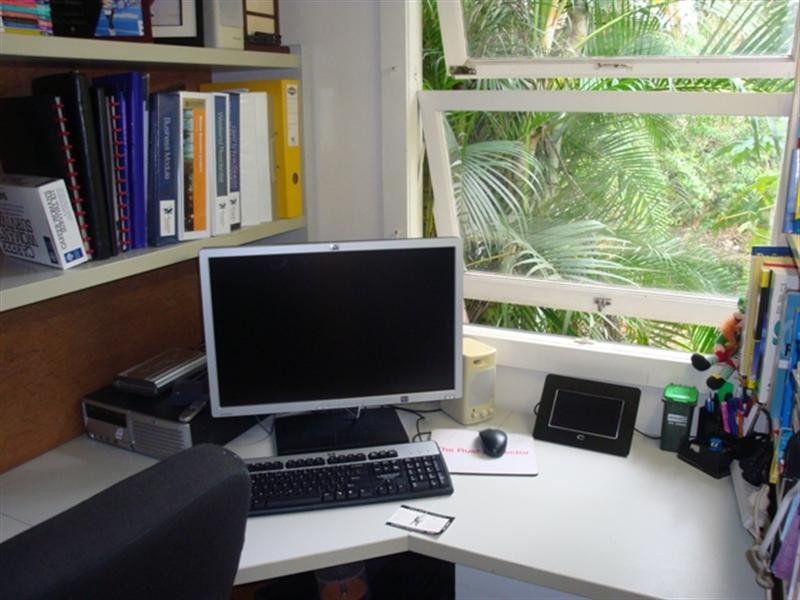 10 Gerlee Street, Tennyson QLD 4105