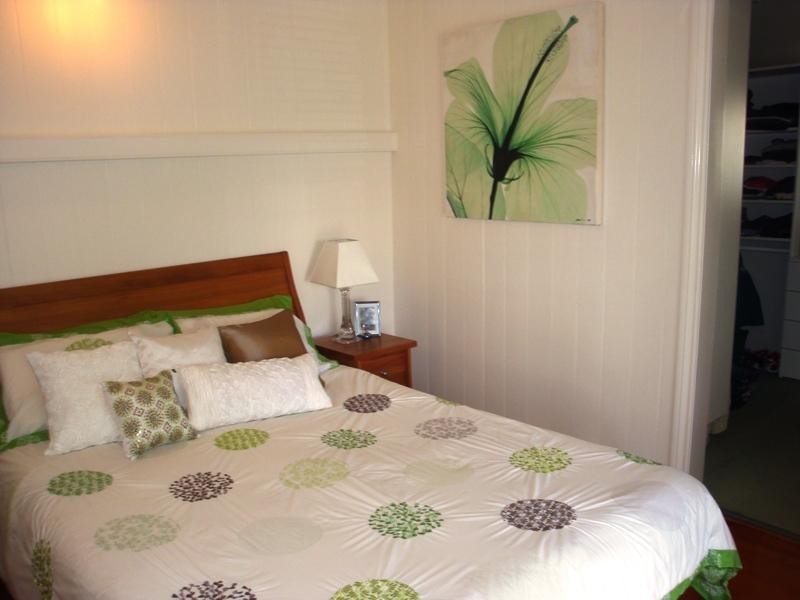 87 Lynne Grove Avenue, Corinda QLD 4075