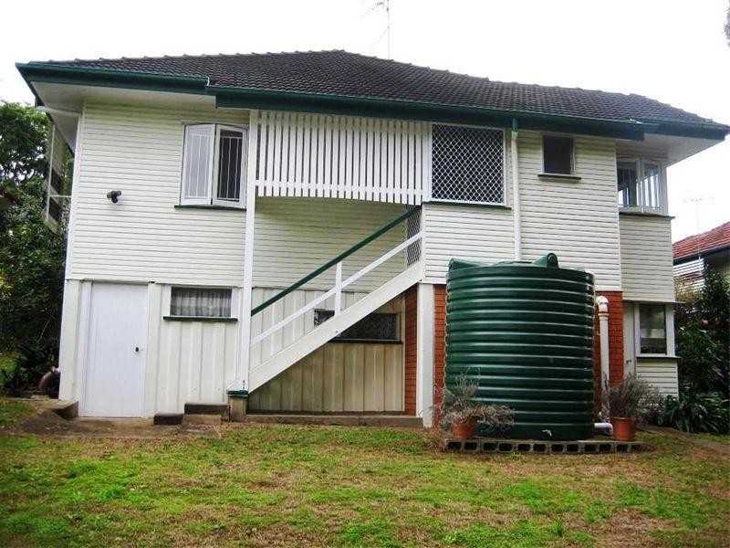 6 Hindon Street, Corinda QLD 4075