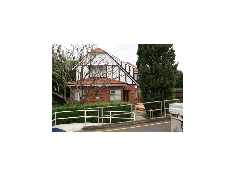 2/714 Sherwood Road, Sherwood QLD 4075