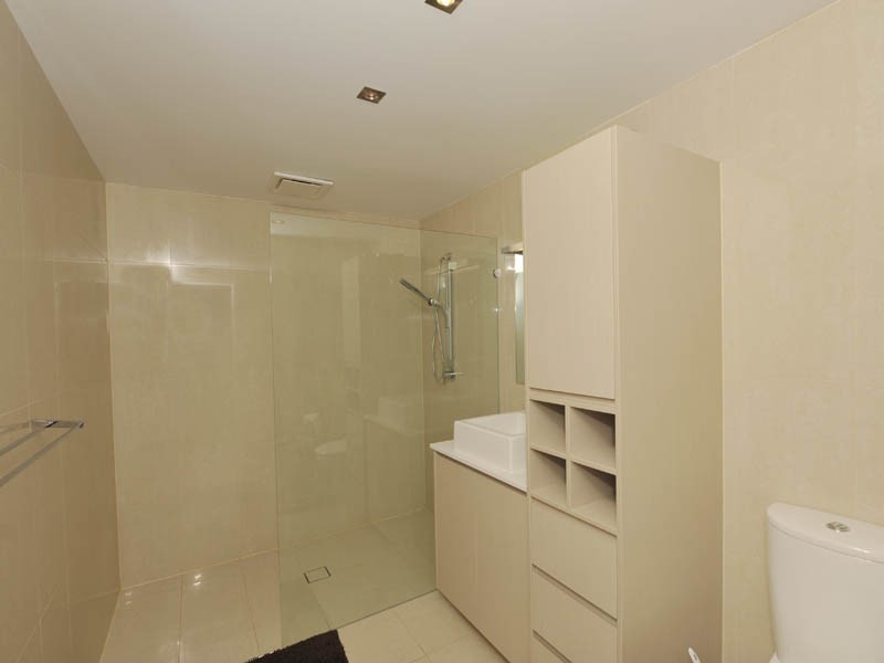 202 Graceville Avenue, Graceville QLD 4075