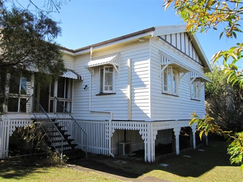 82 Park Terrace, Sherwood QLD 4075