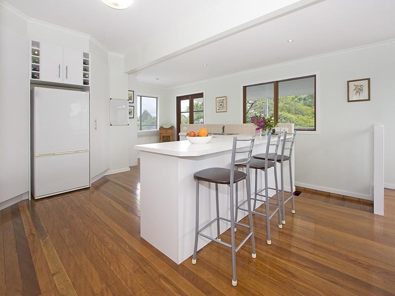 53 Thomas Street, Sherwood QLD 4075