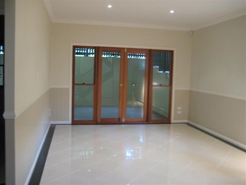 5 Victoria Avenue, Chelmer QLD 4068