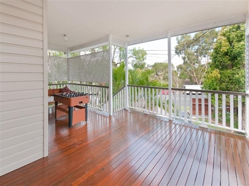 449 Honour Avenue, Graceville QLD 4075