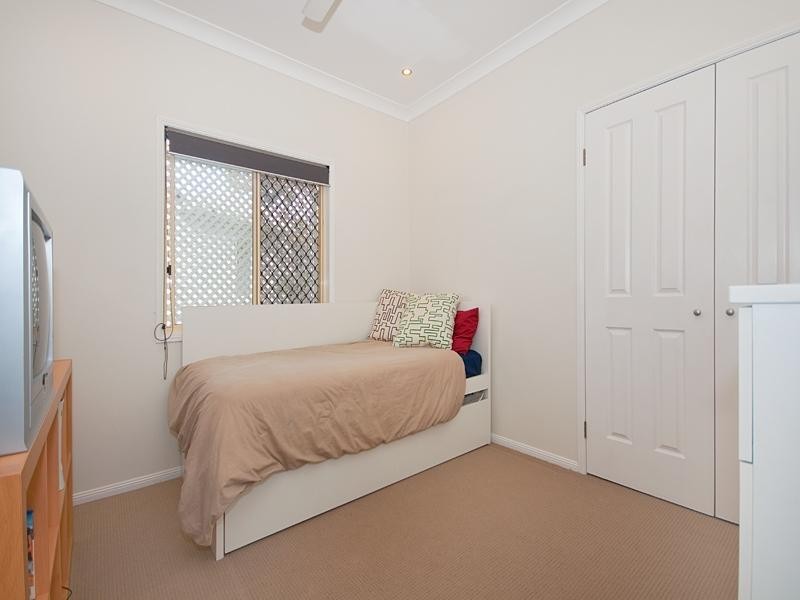 449 Honour Avenue, Graceville QLD 4075