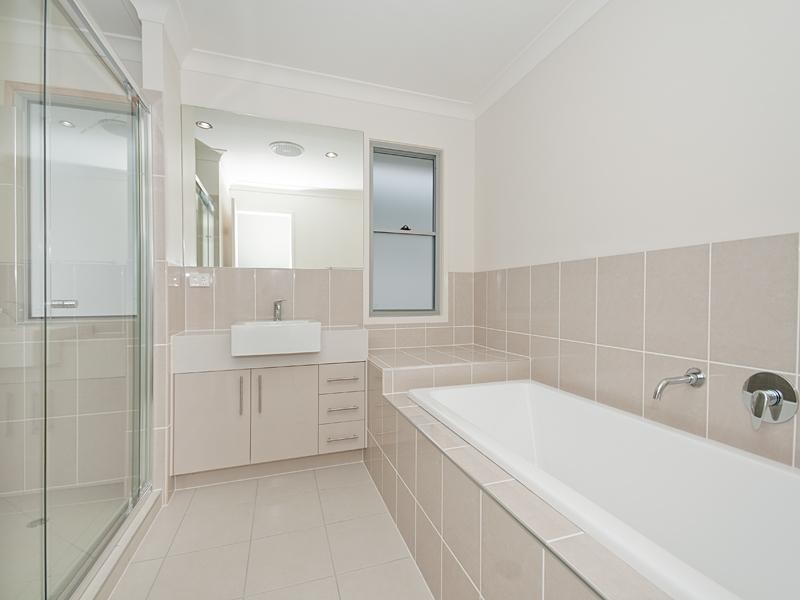 30 Turner Street, Corinda QLD 4075