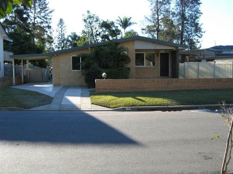 17 Woggle, Jamboree Heights QLD 4074