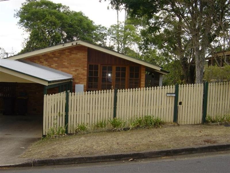 49 Magazine Street, Sherwood QLD 4075