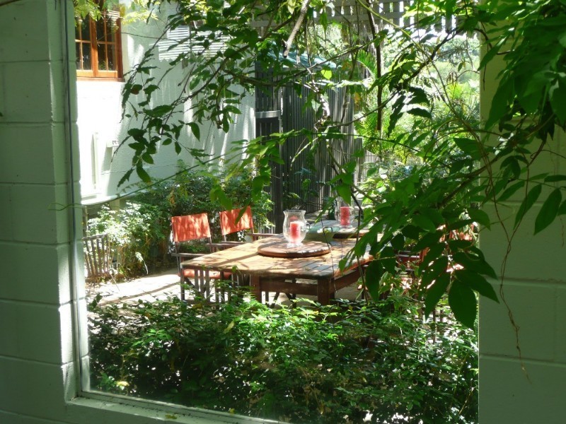 11 Rathlyn Avenue, Corinda QLD 4075