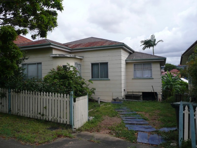 12 Torrens Street, Annerley QLD 4103