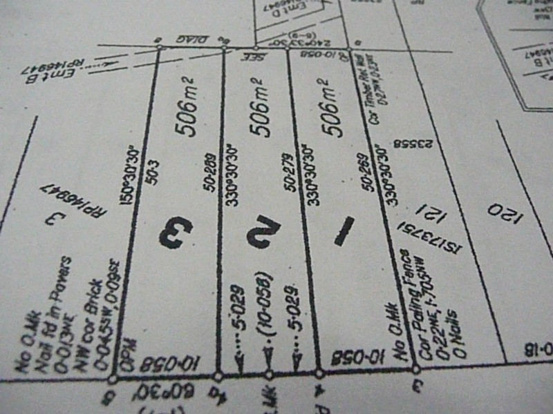24 (Lot2) Henry Street, Chapel Hill QLD 4069