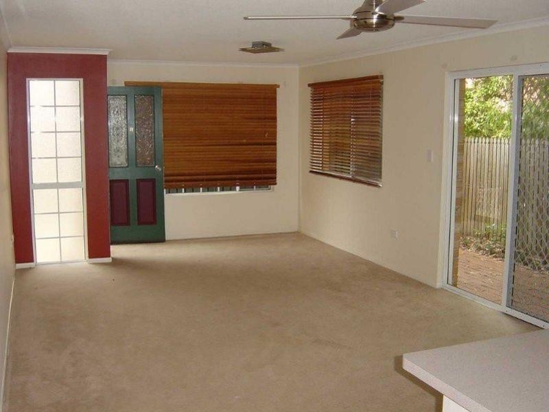 11/3 Central Avenue, Sherwood QLD 4075