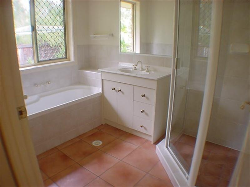 Forest Lake QLD 4078