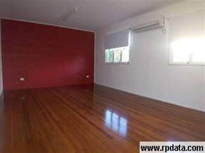 78 Strong Avenue, Graceville QLD 4075