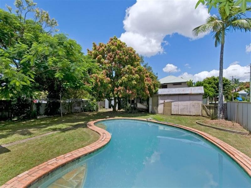 37 Austral Avenue, Graceville QLD 4075