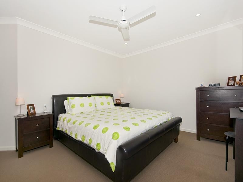 88 Oxley Station Road, Oxley QLD 4075