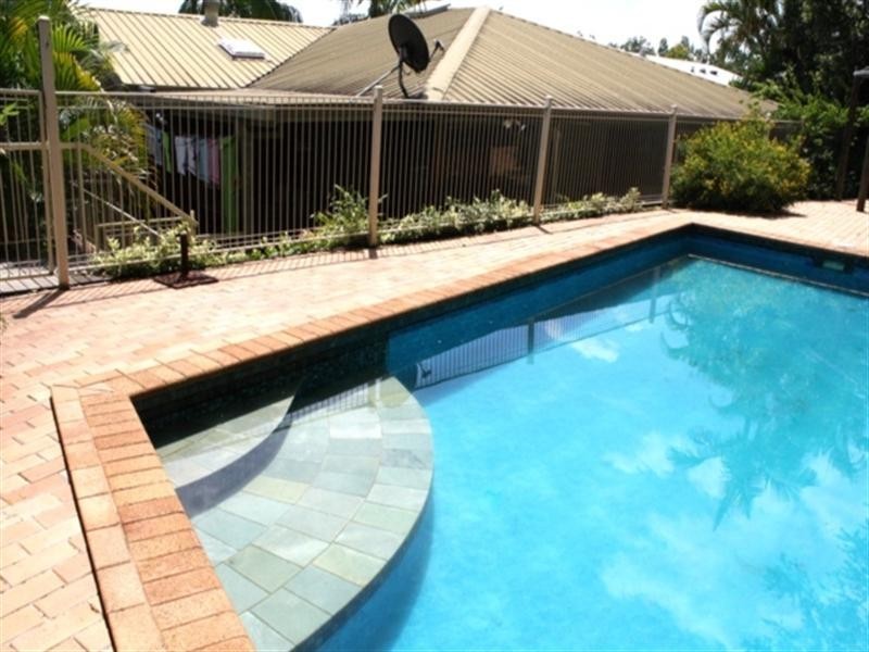 7 Edinglassie Street, Seventeen Mile Rocks QLD 4073