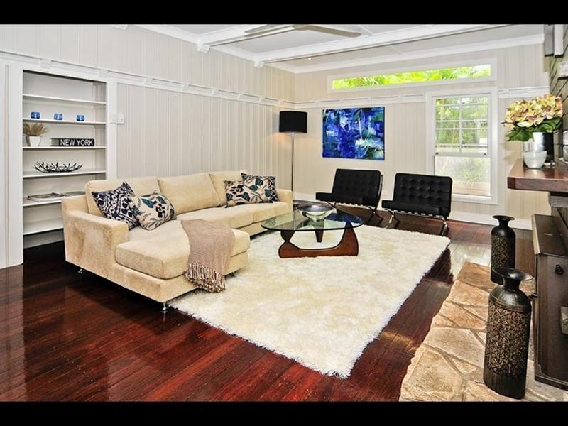 9 Woodberry Avenue, Sherwood QLD 4075