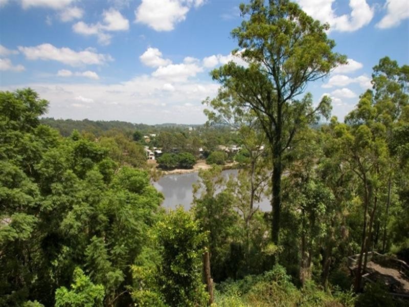 227 Dewar Terrace, Corinda QLD 4075