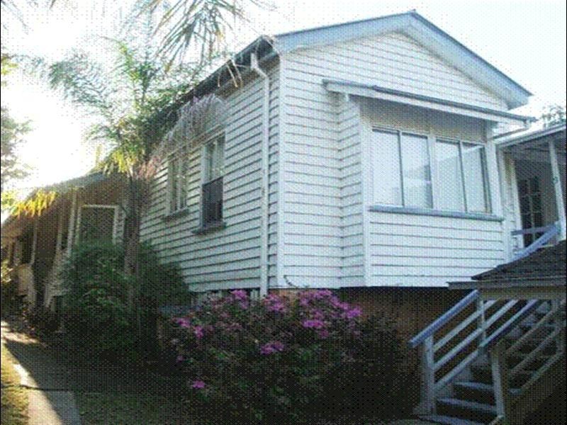 2/153 Honour Avenue, Chelmer QLD 4068