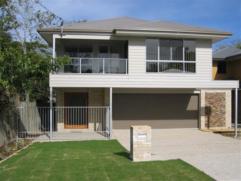 20 Camelot Street, Tennyson QLD 4105