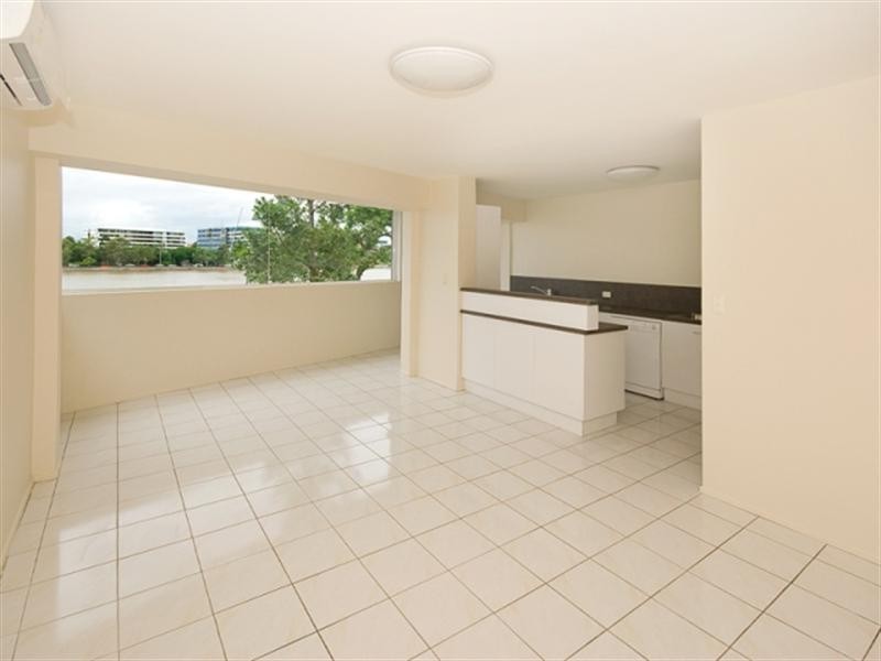 4/515 Coronation Drive, Toowong QLD 4066