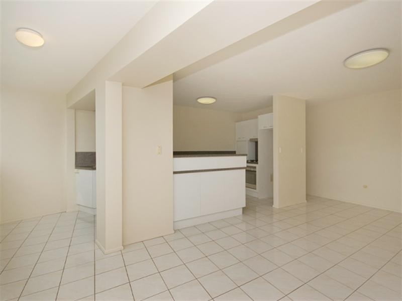 4/515 Coronation Drive, Toowong QLD 4066