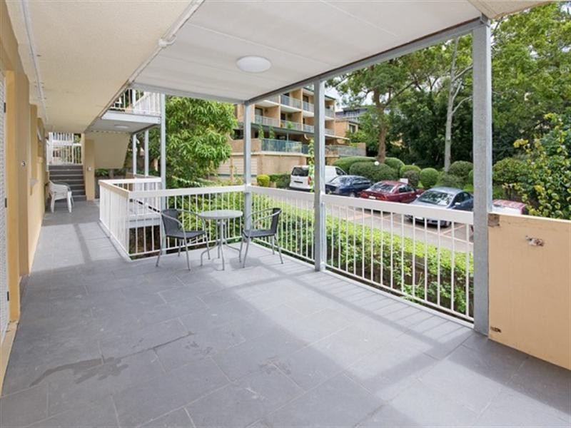 4/515 Coronation Drive, Toowong QLD 4066