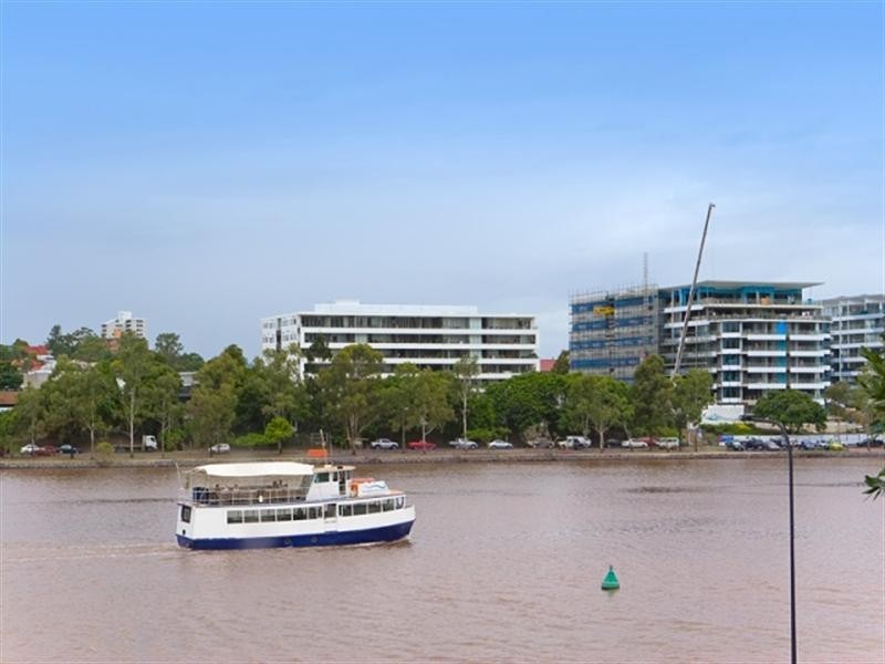 4/515 Coronation Drive, Toowong QLD 4066