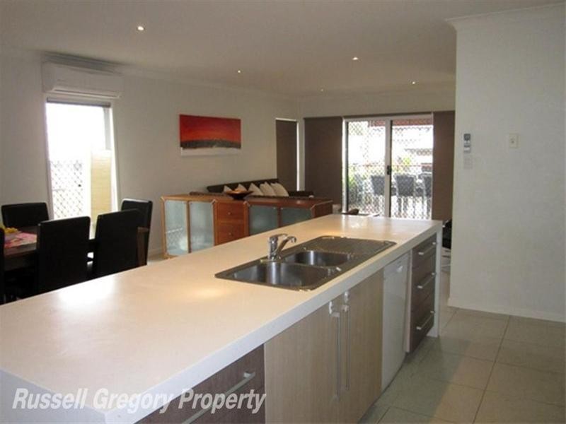 38 Casuarina Street, Seventeen Mile Rocks QLD 4073