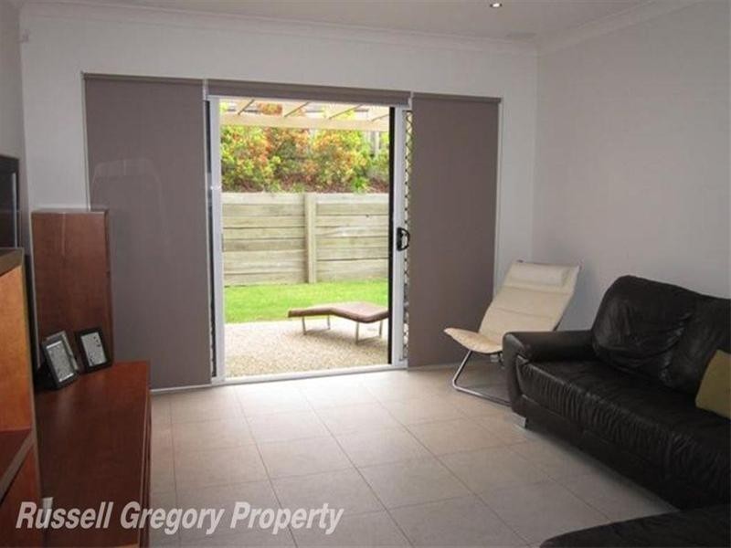 38 Casuarina Street, Seventeen Mile Rocks QLD 4073