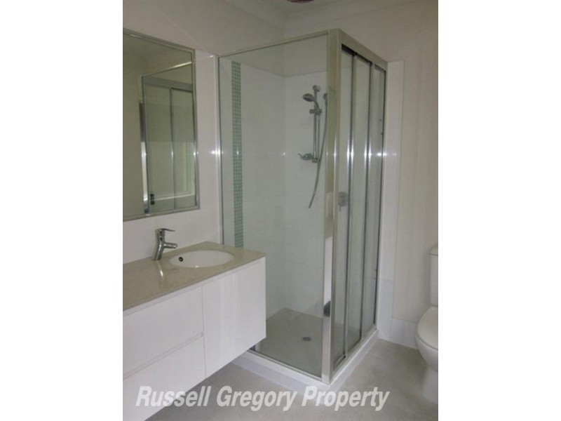 38 Casuarina Street, Seventeen Mile Rocks QLD 4073