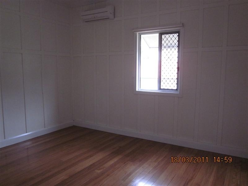 8 Kenilworth Street, Sherwood QLD 4075