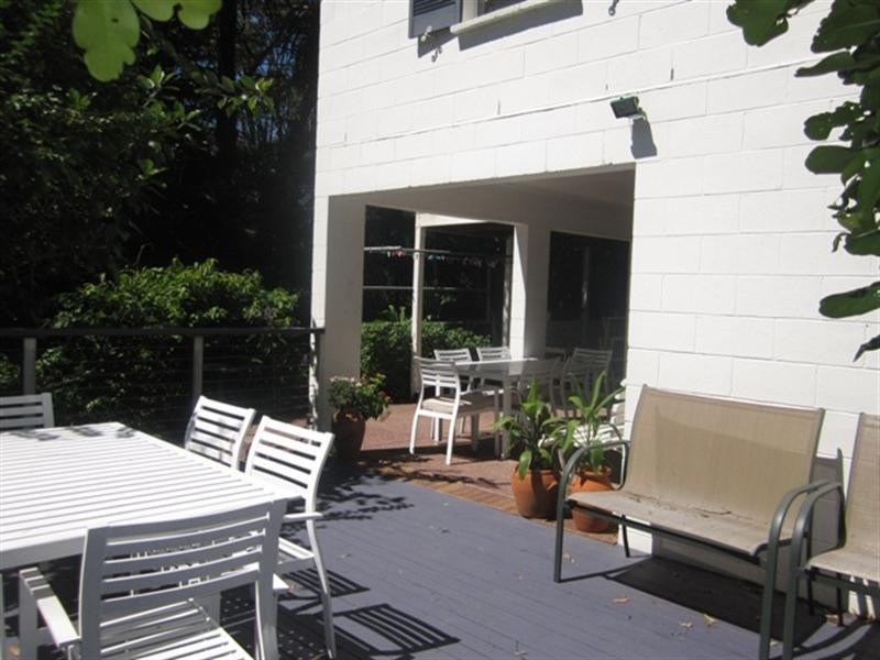 81 Seventeen Mile Rocks Road, Oxley QLD 4075