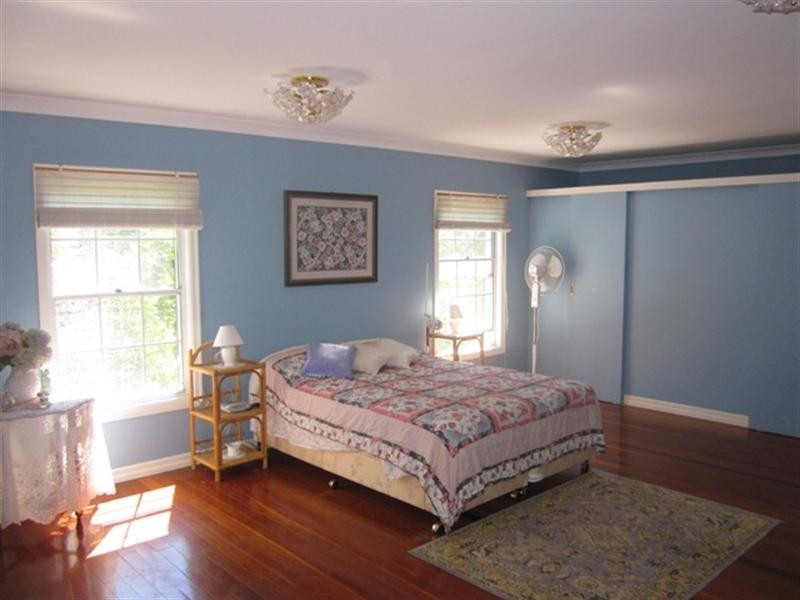 81 Seventeen Mile Rocks Road, Oxley QLD 4075