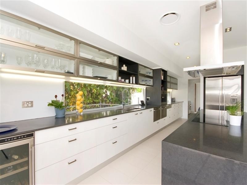 84 Long Street West, Graceville QLD 4075