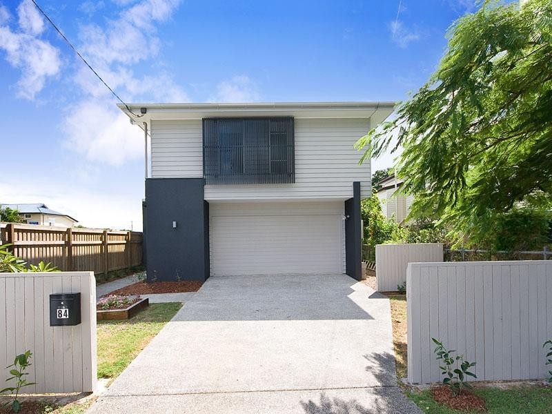 84 Long Street West, Graceville QLD 4075