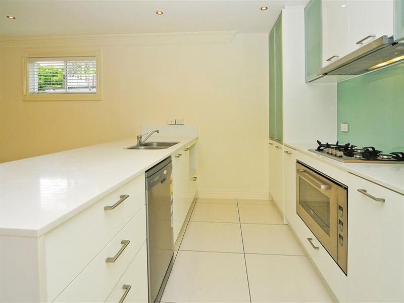 17 Clara Street, Corinda QLD 4075