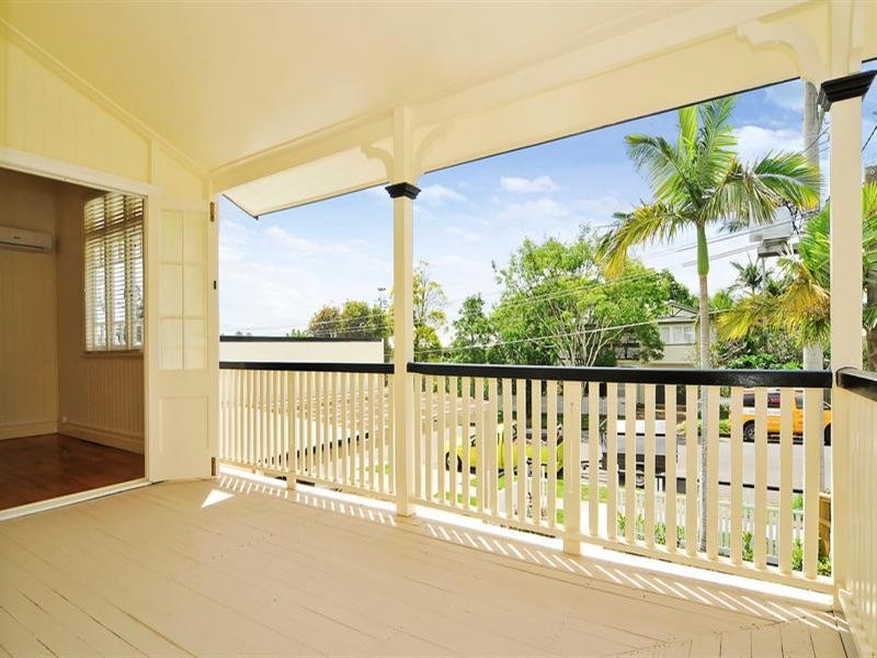 17 Clara Street, Corinda QLD 4075