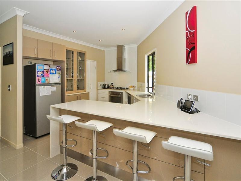 15 Clara Street, Corinda QLD 4075