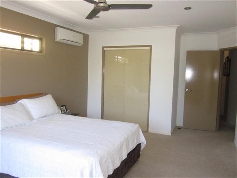 15 Clara Street, Corinda QLD 4075