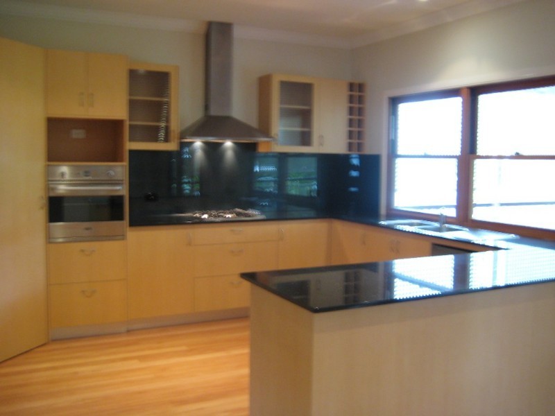 5 Victoria Avenue, Chelmer QLD 4068