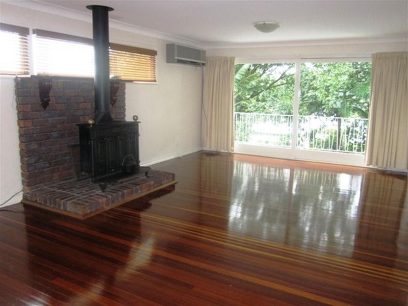 11 Rathlyn Avenue, Corinda QLD 4075