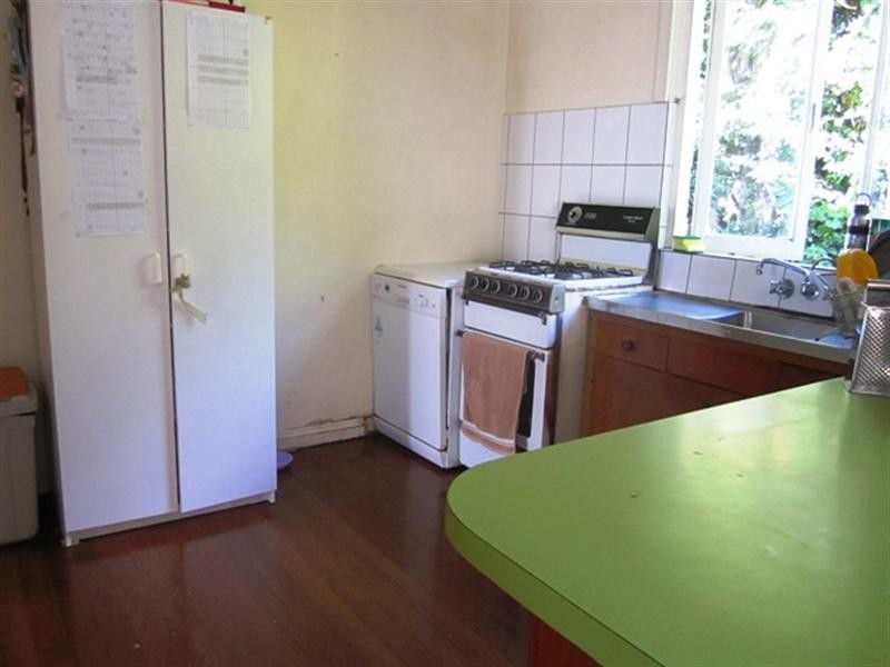 3 Frank Street, Graceville QLD 4075