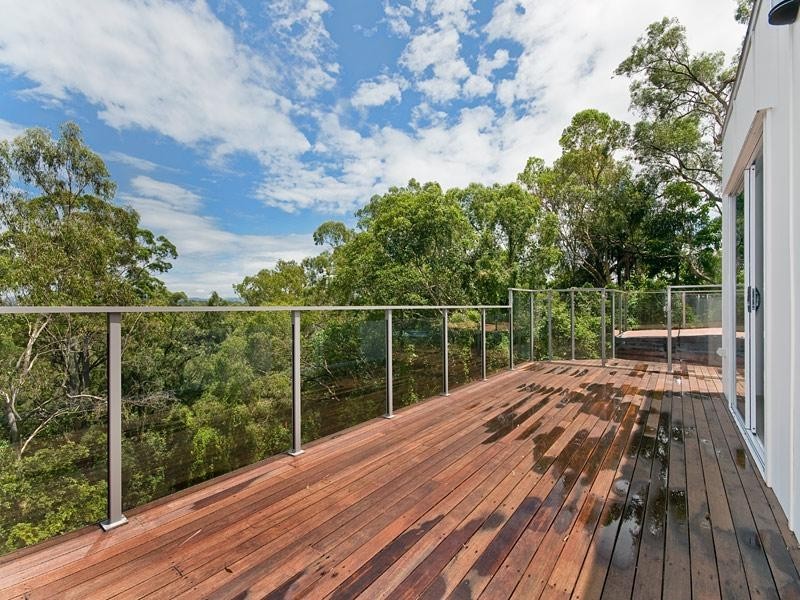 30 Francis Street, Corinda QLD 4075