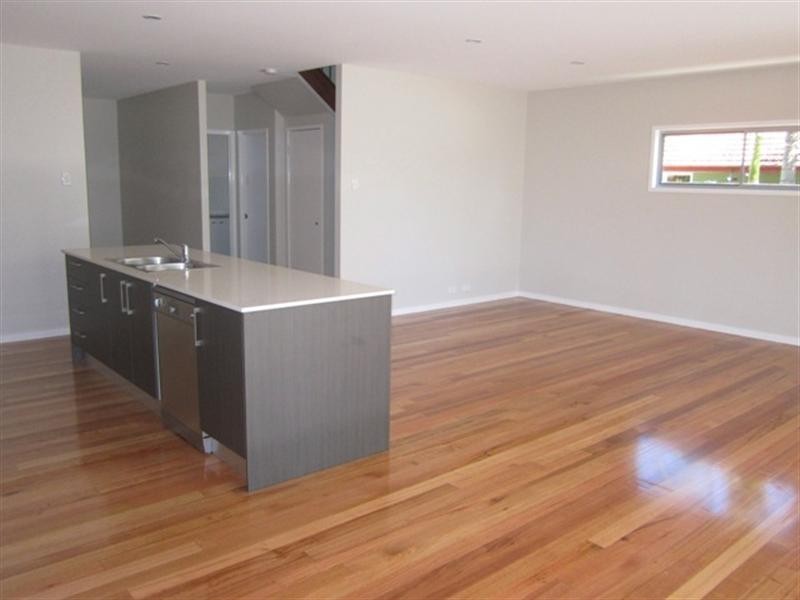 6 Richardson Street, Chelmer QLD 4068