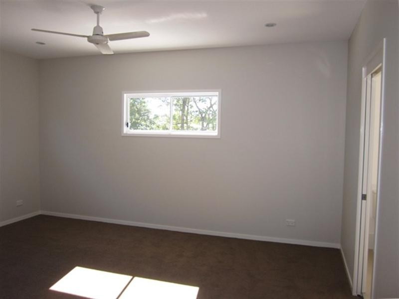 8 Richardson Street, Chelmer QLD 4068