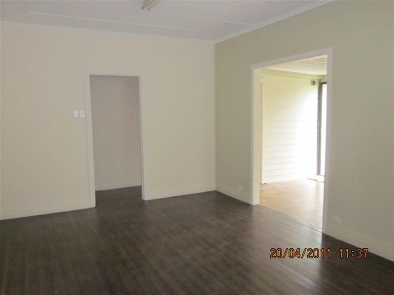 11 Waratah Avenue, Graceville QLD 4075