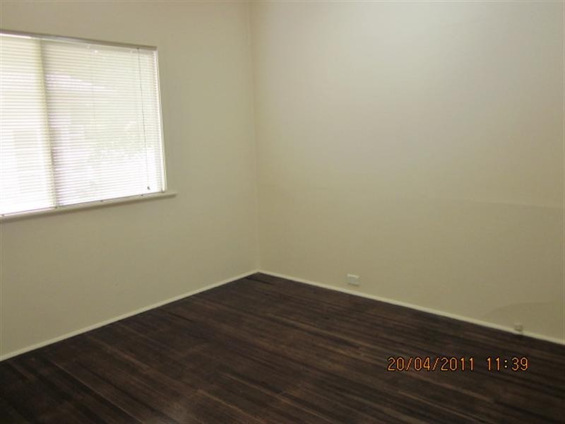 11 Waratah Avenue, Graceville QLD 4075